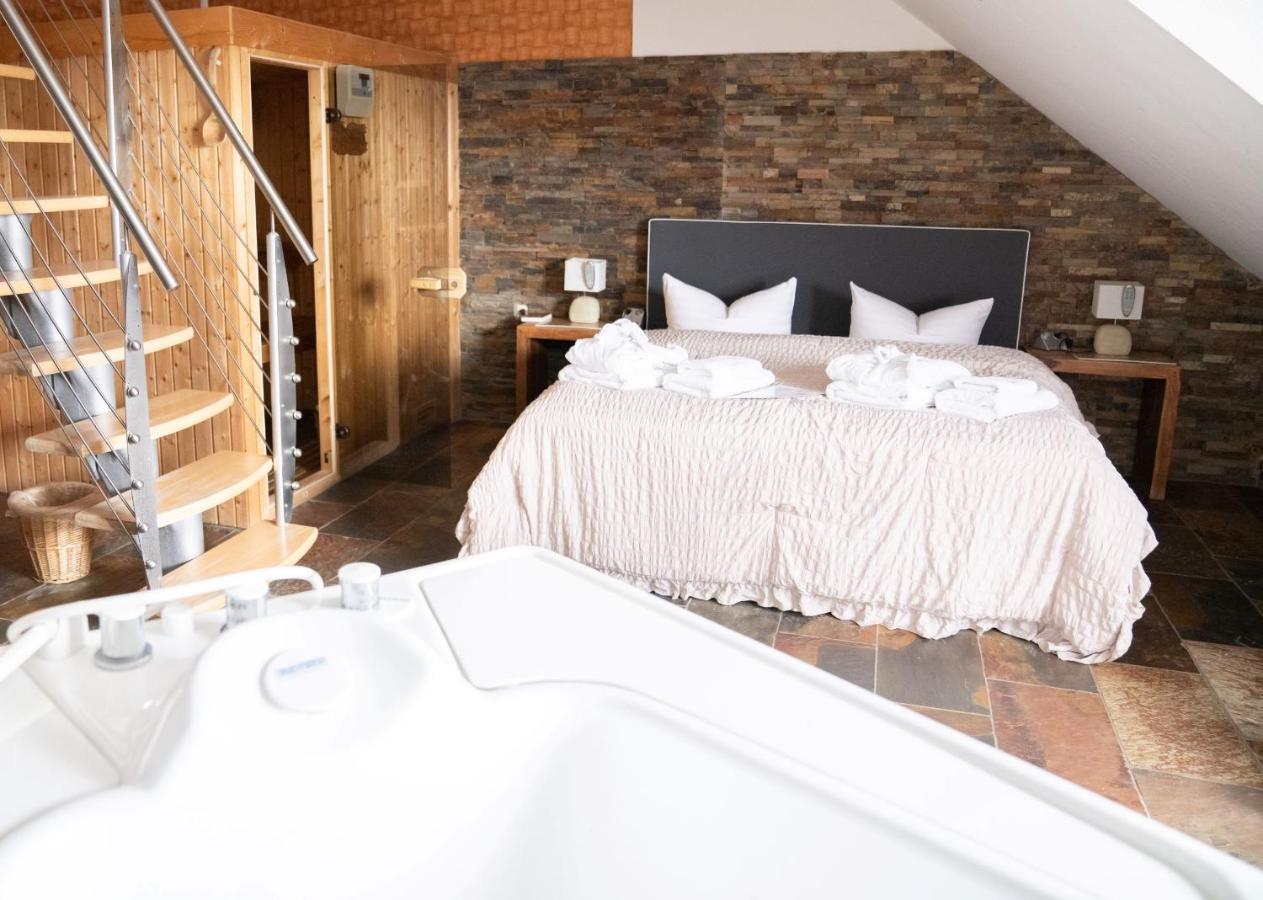 Hotel Am Uckersee Roepersdorf Екстер'єр фото