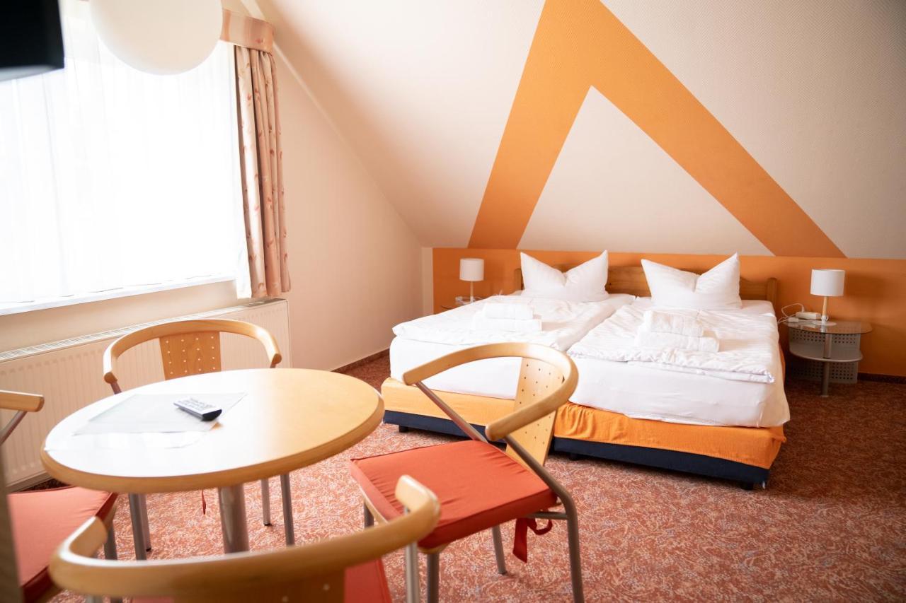 Hotel Am Uckersee Roepersdorf Екстер'єр фото