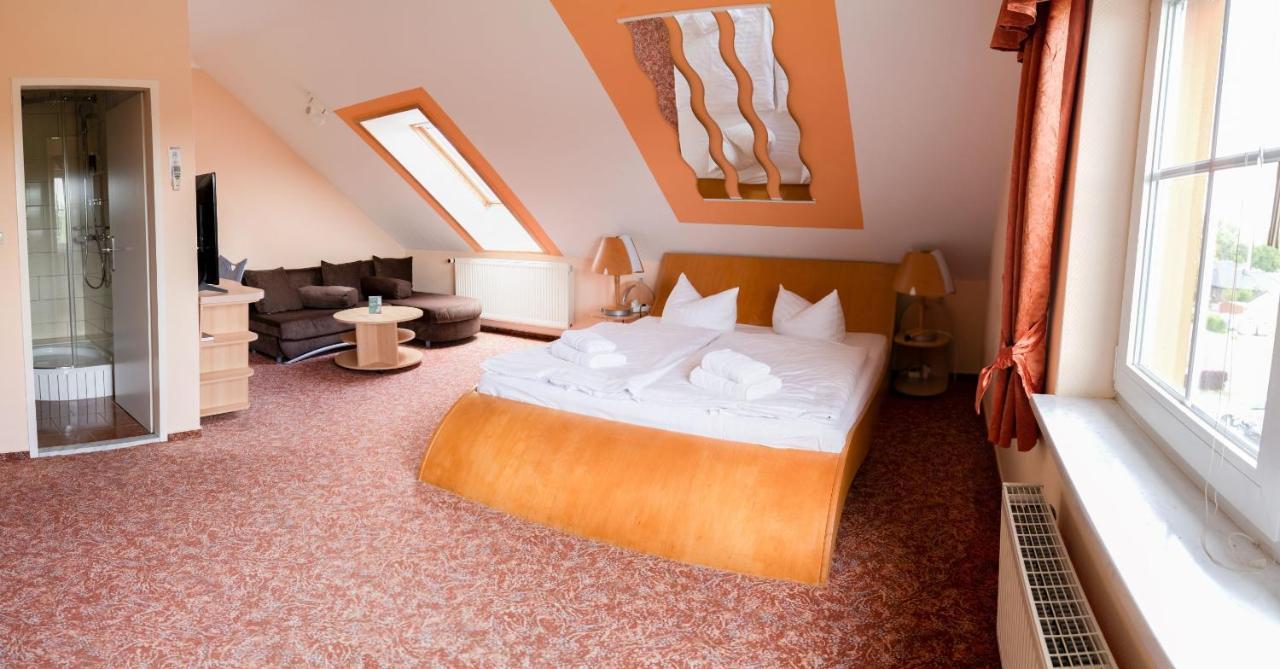 Hotel Am Uckersee Roepersdorf Екстер'єр фото